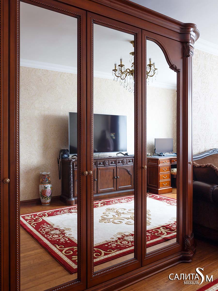 shkaf_per_parkovyi_02